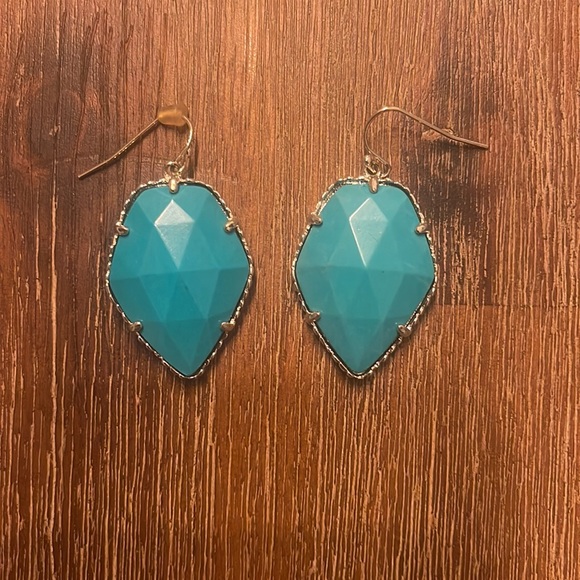 Kendra Scott Teal Corley Earrings in Gold - Picture 2 of 3